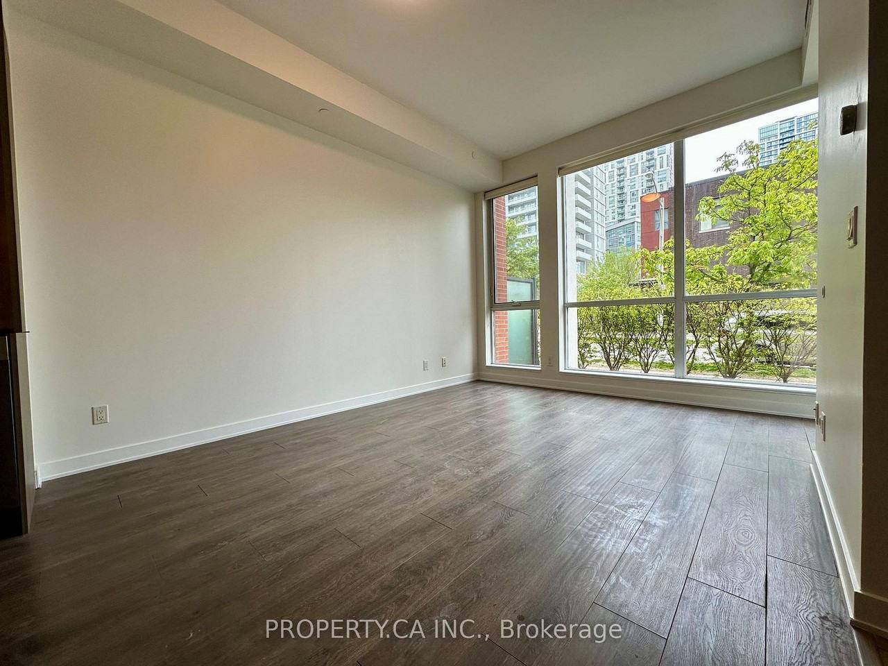 162 Sumach Street #116 - Photo 2 of 31