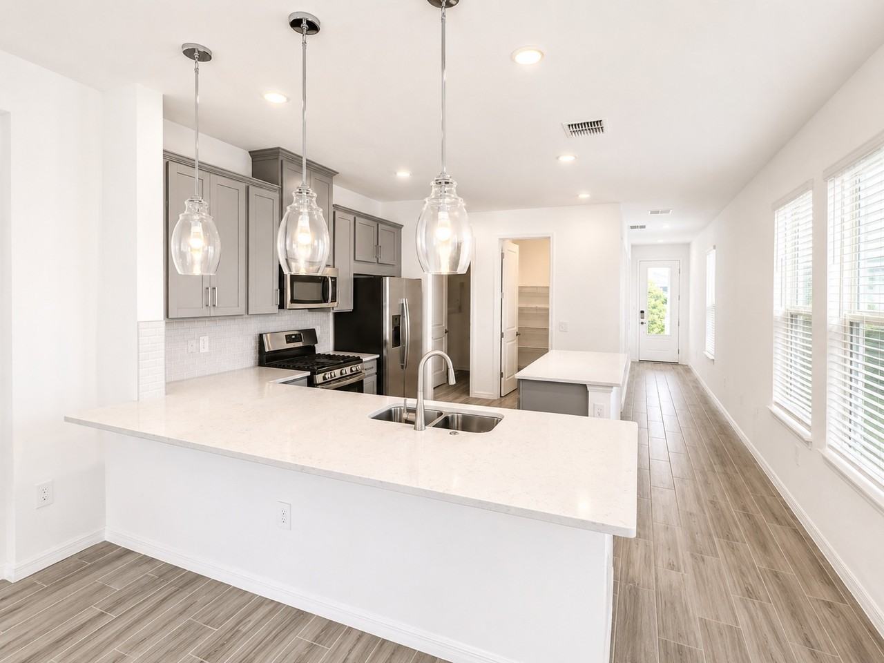 994 Teal Creek Dr #1 - Photo 6 of 46