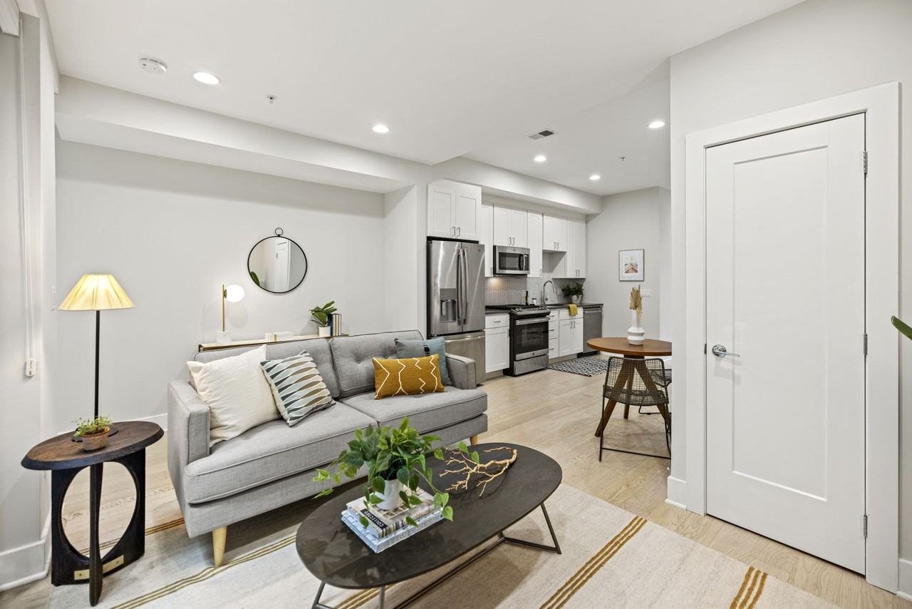 4016 Georgia Ave Nw #1 - Photo 4 of 38