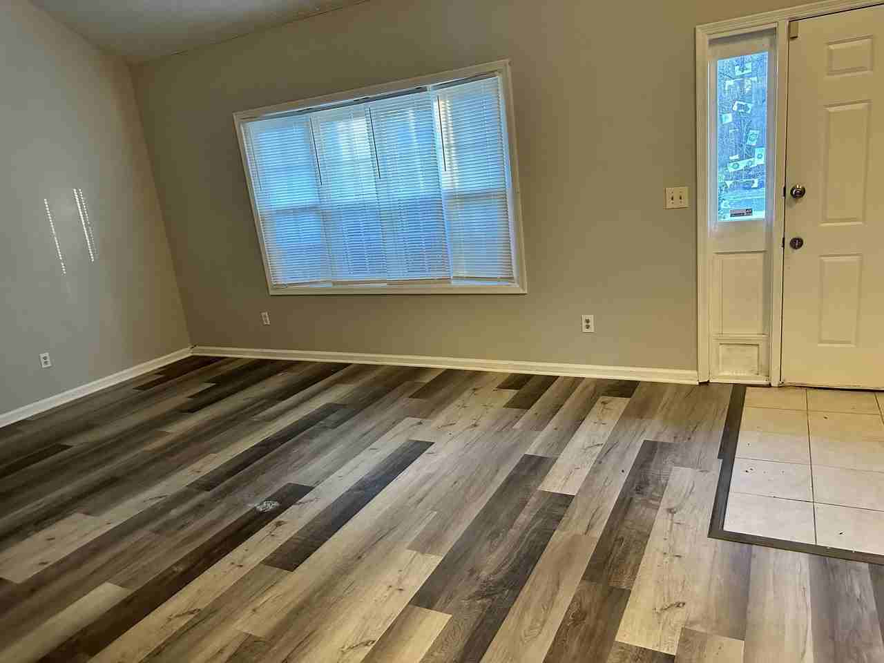 417 Patrick Henry Ct #1 - Photo 6 of 22