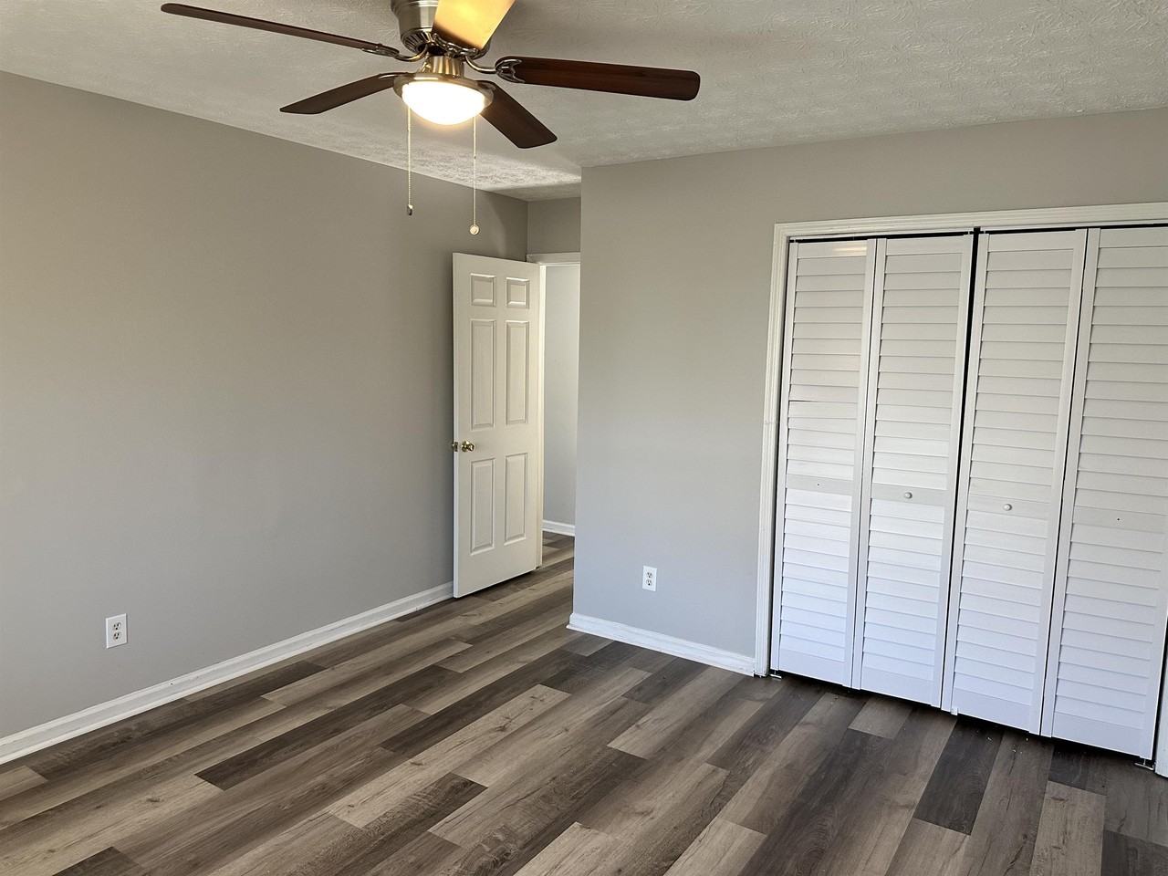 417 Patrick Henry Ct #1 - Photo 2 of 22