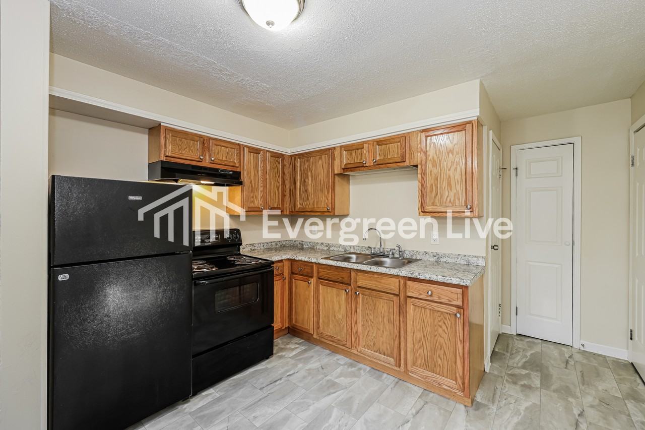 27 Orchard Dr - Photo 5 of 15