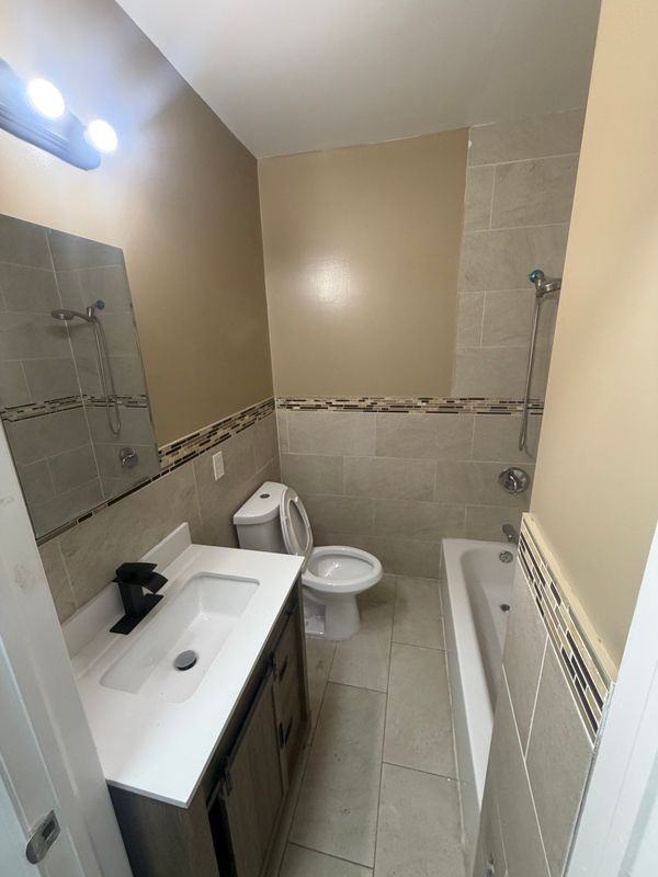 131 Huntington Ter ##1 - Photo 5 of 13