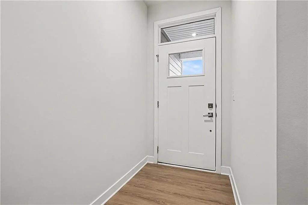 136 Salt Lake Lane Lane - Photo 3 of 29