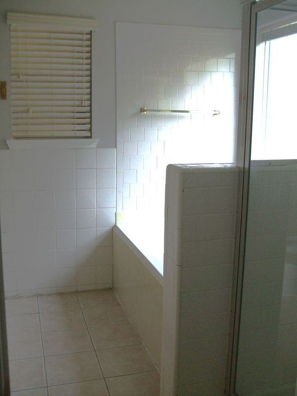 8978 Dawnridge Dr - Photo 2 of 5
