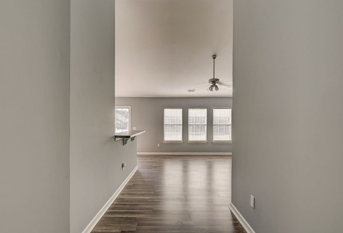 6 Spruce Dr - Photo 3 of 22