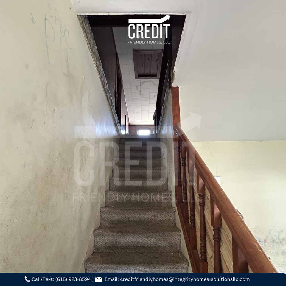 1213 Diamond St - Photo 2 of 10
