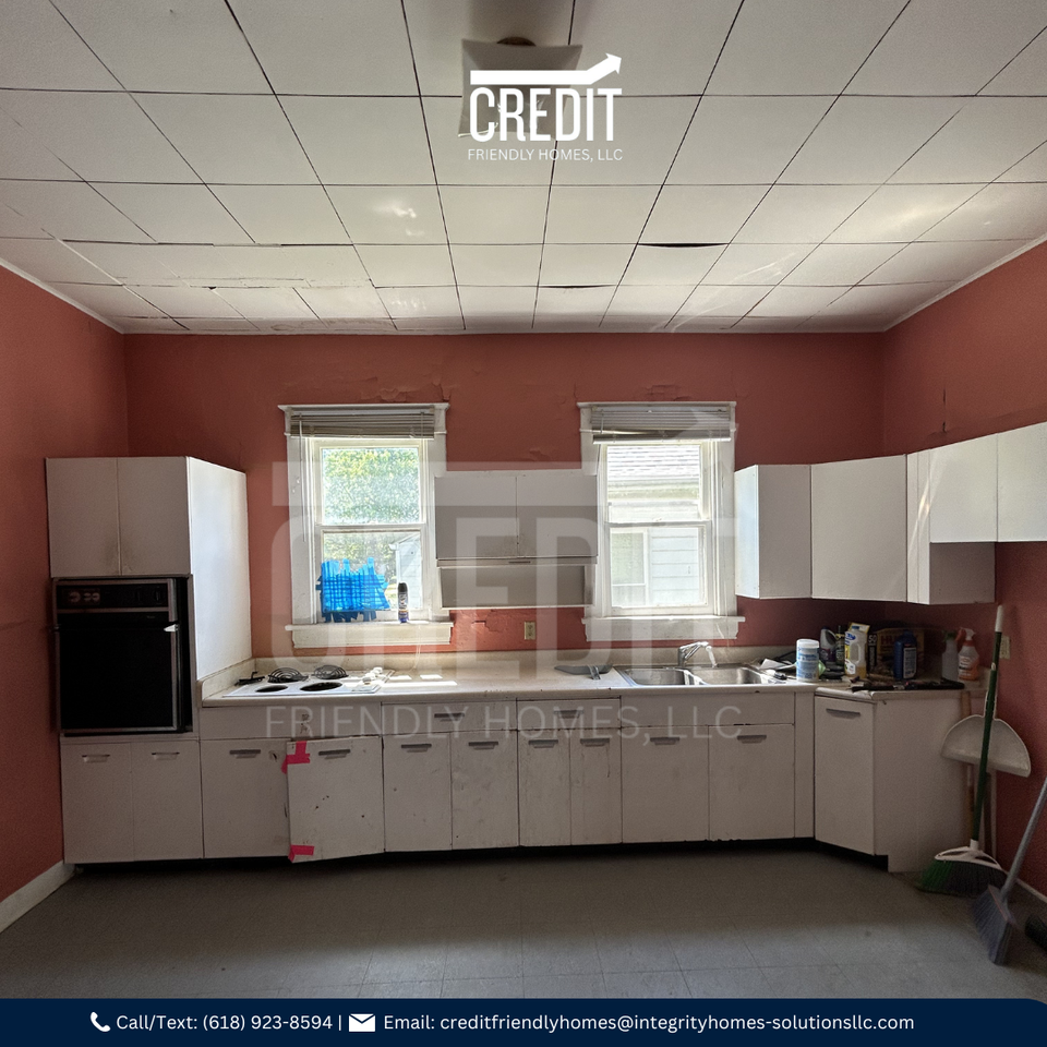 1213 Diamond St - Photo 4 of 10