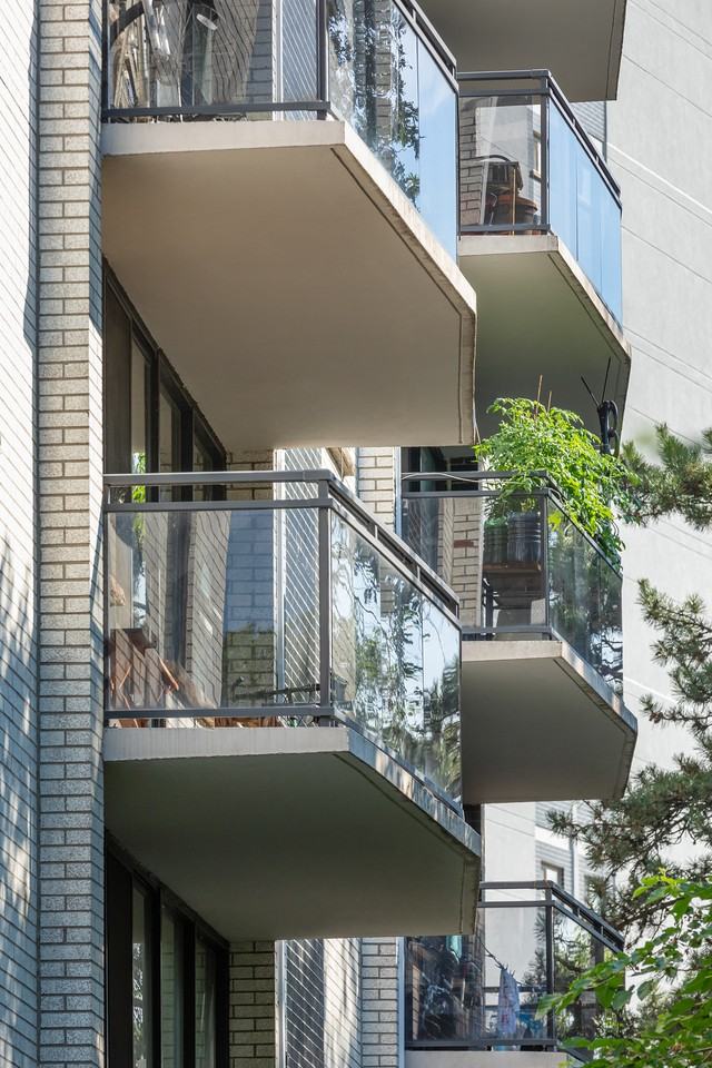 50 Speers Road - Photo 2 of 11
