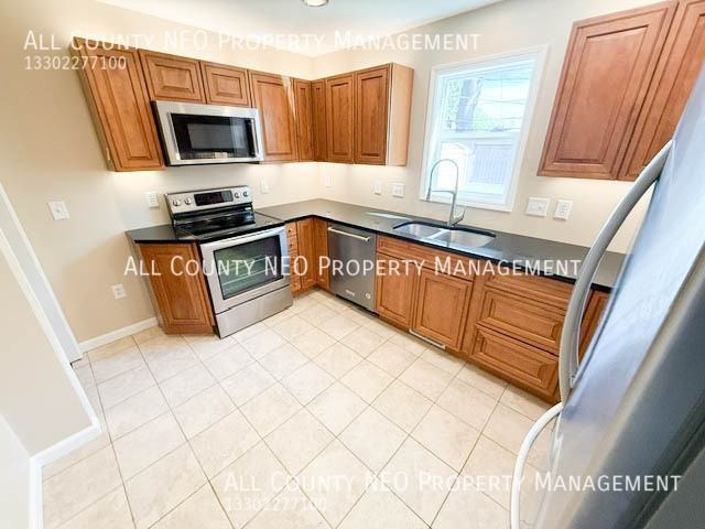 219 E 330th St - Photo 7 of 19