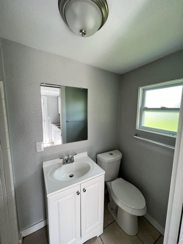 3525 14th St W #C - Photo 4 of 6