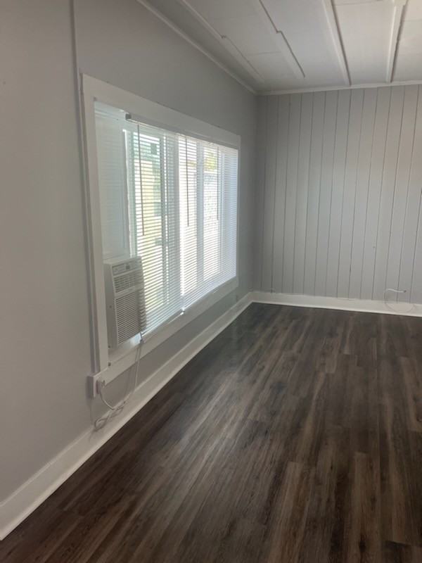 3525 14th St W - Photo 2 of 6