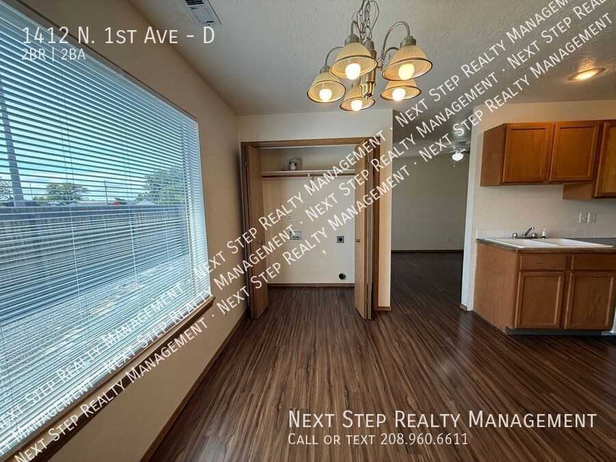 1412 N 1st Ave #D - Photo 5 of 13