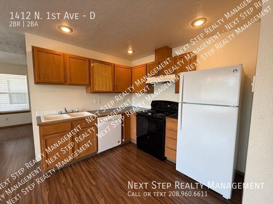 1412 N 1st Ave #D - Photo 7 of 13