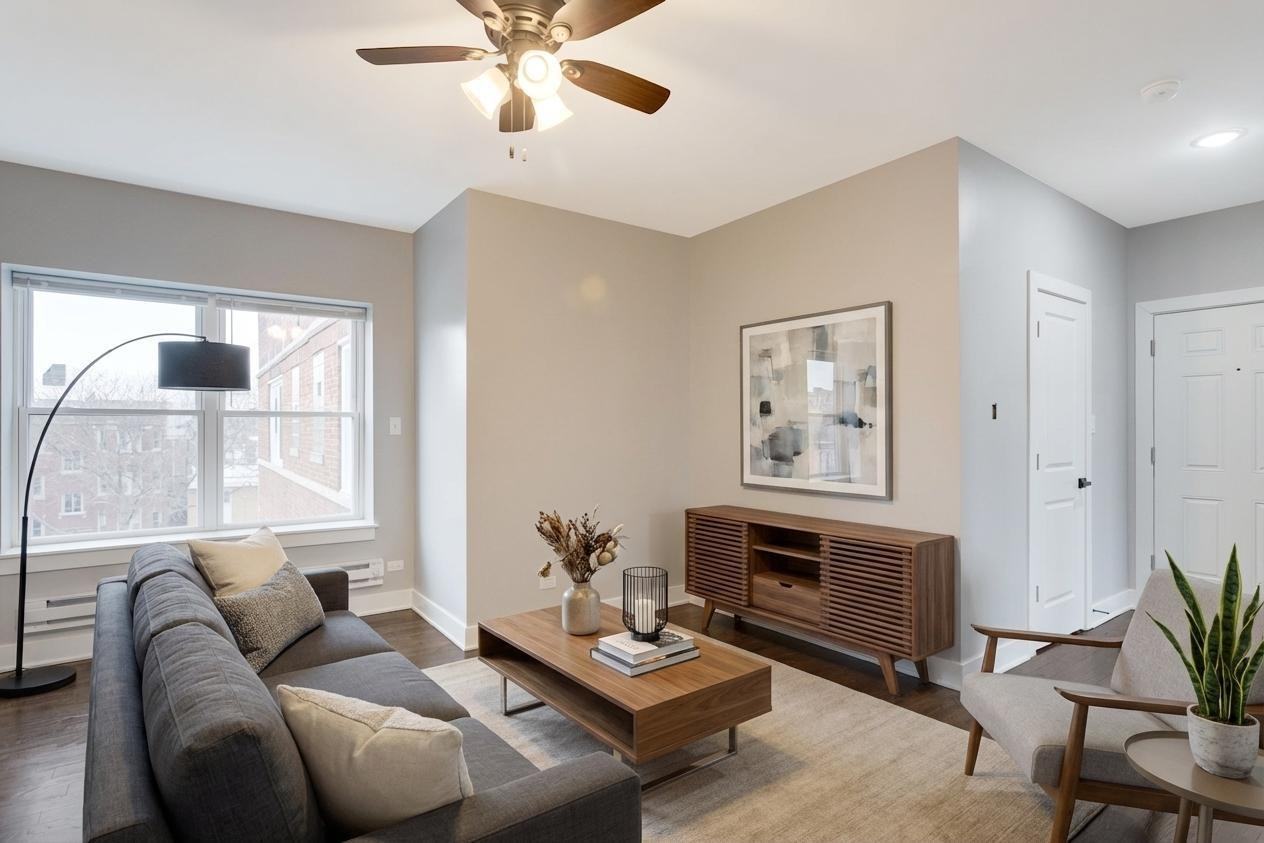 8022 South Ellis Avenue #1B - Photo 4 of 8