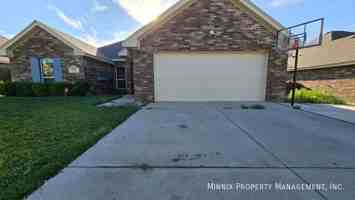 featured image of 7401 Beeson St