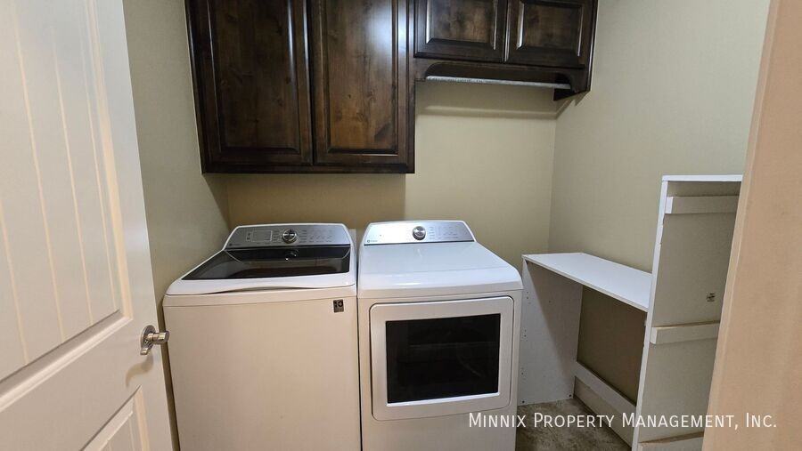 7401 Beeson St - Photo 6 of 27
