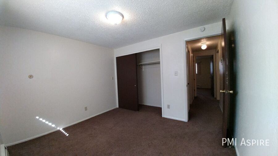 1050 17th Ave #2 - Photo 3 of 7