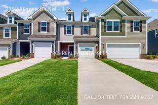 2752 Yeager Dr #1 - Photo 1 of 1