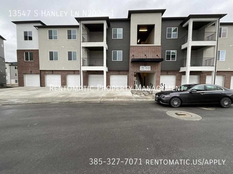 13547 S Hanley Ln #1 - Photo 2 of 22