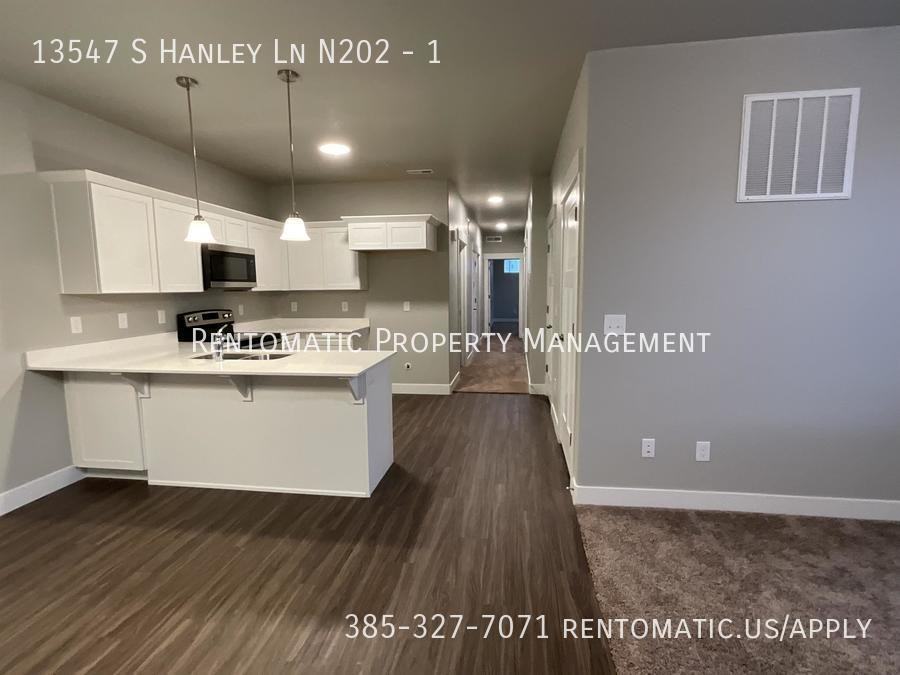 13547 S Hanley Ln #1 - Photo 7 of 22