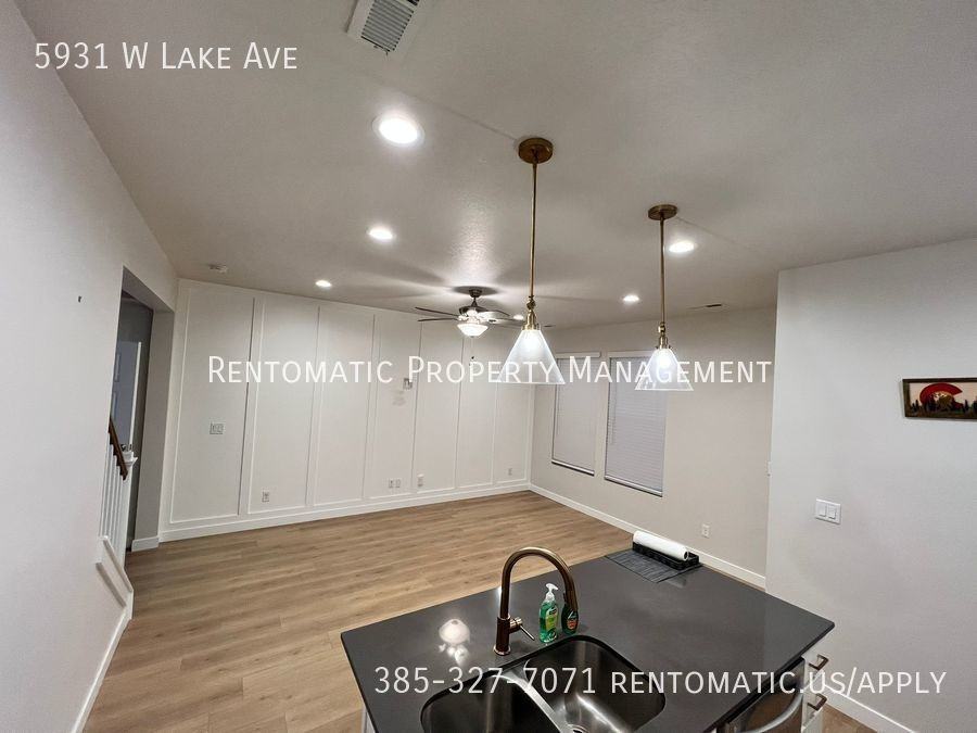 5931 W Lake Ave - Photo 5 of 17