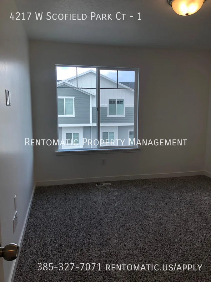 4217 W Scofield Park Ct #1 - Photo 5 of 19