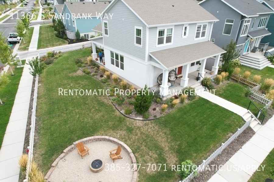 11366 S Sandbank Way - Photo 2 of 42