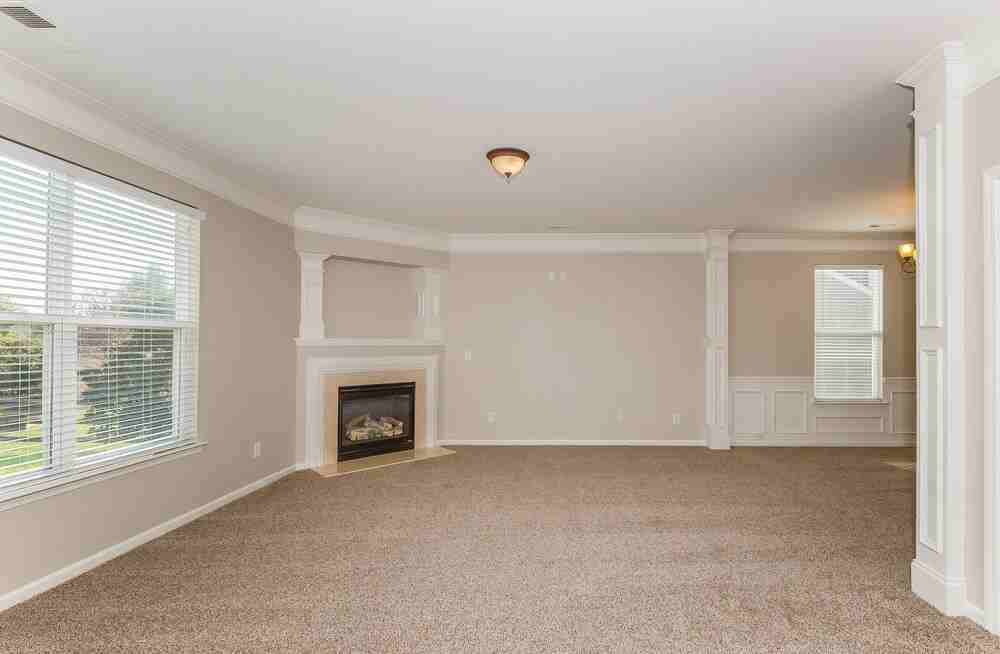 5721 Verrazano Dr - Photo 3 of 17