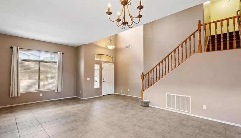5443 W Marietta Dr - Photo 3 of 21