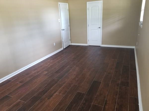 201 Cockerham Rd - Photo 2 of 6