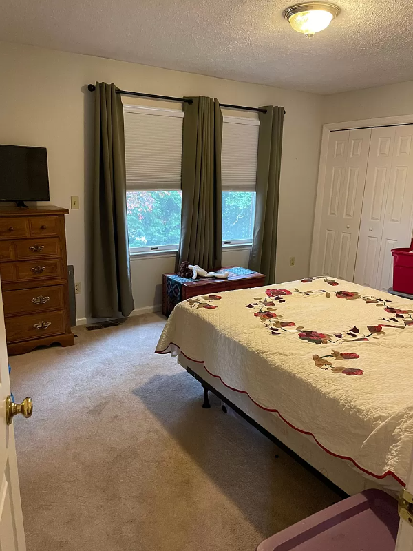 235 Emerald Dr - Photo 6 of 6