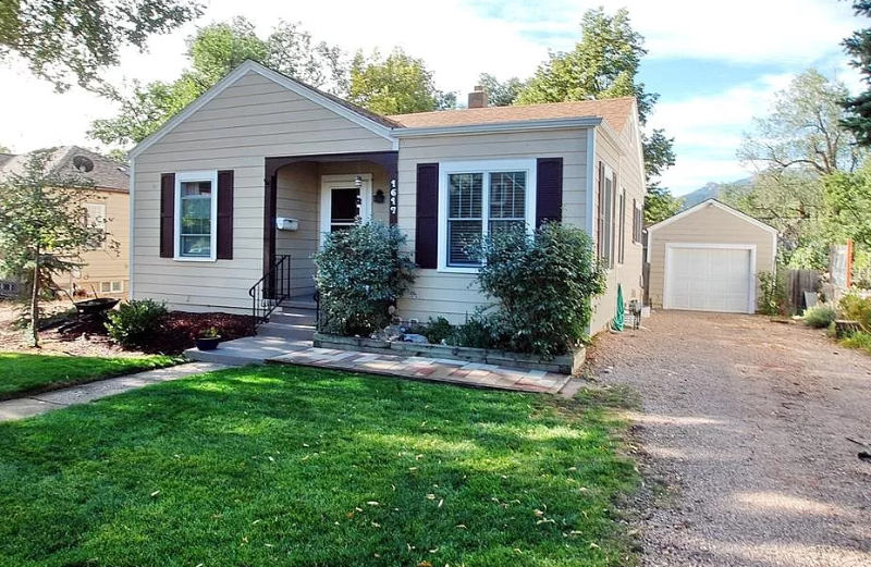 1617 W Kiowa St - Photo 2 of 12