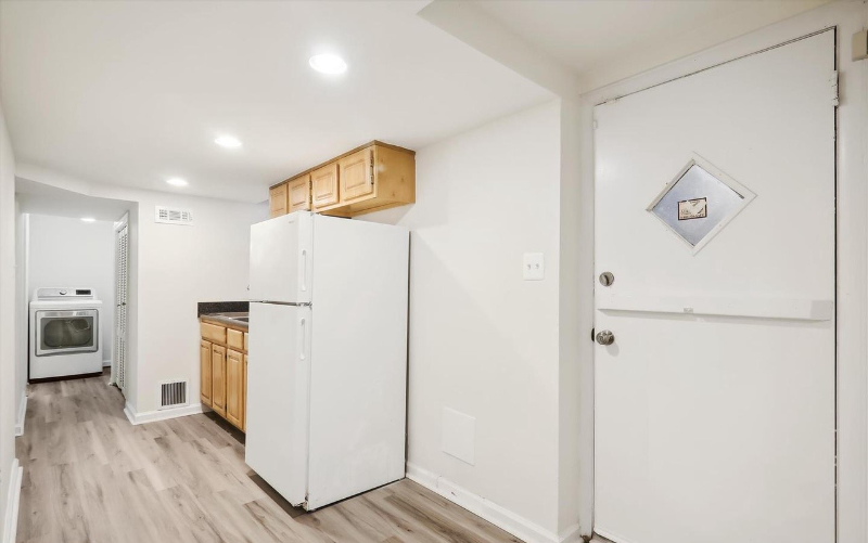 3602 Allison St - Photo 7 of 14