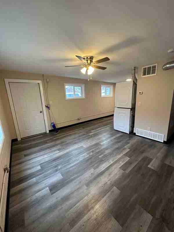 1617 8th Ave N - Photo 4 of 10