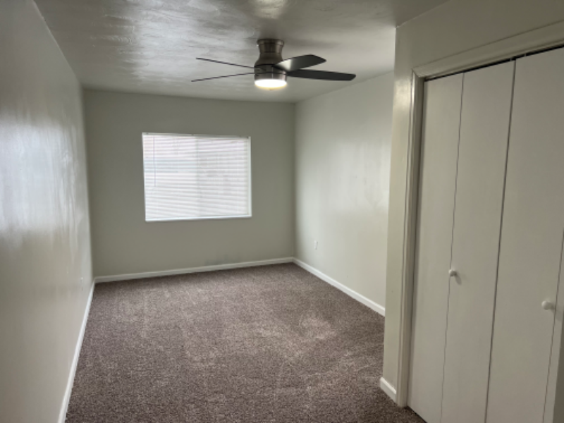 2260 W Exposition Ave - Photo 7 of 10