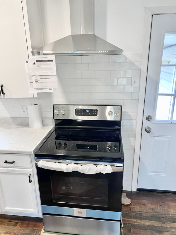 1321 Whitley Dr - Photo 3 of 19