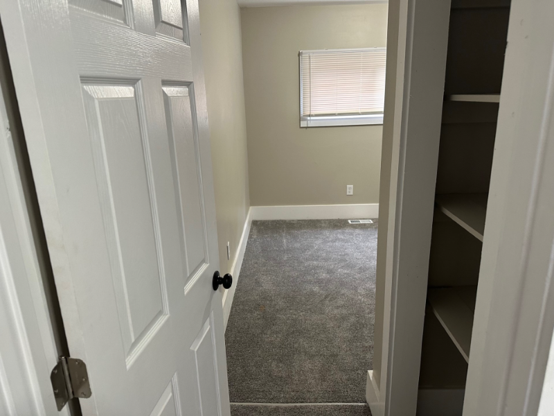1808 Holman Ave - Photo 2 of 18