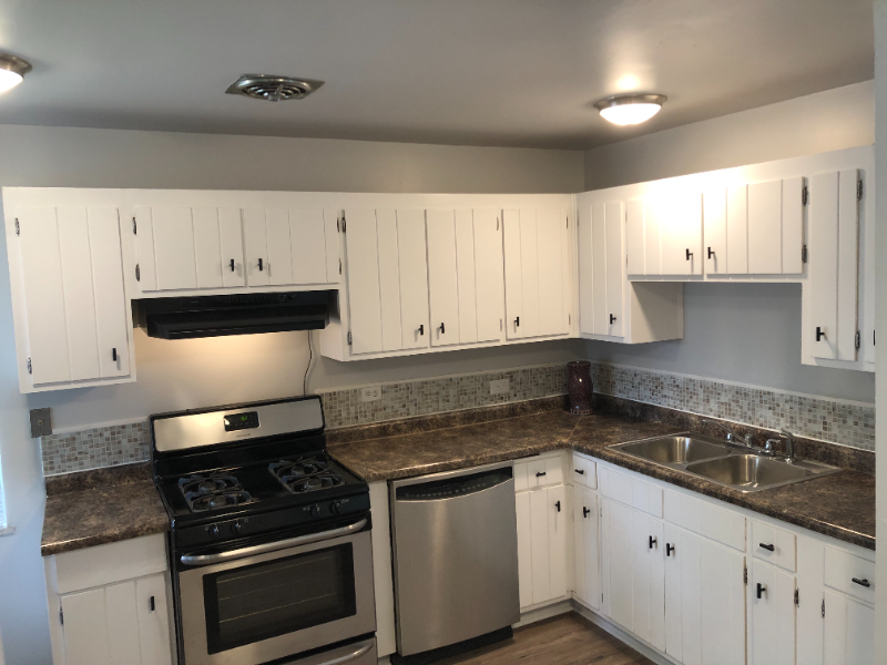 842 W 7th St - Photo 3 of 17