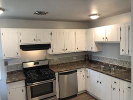featured image of 842 W 7th St
