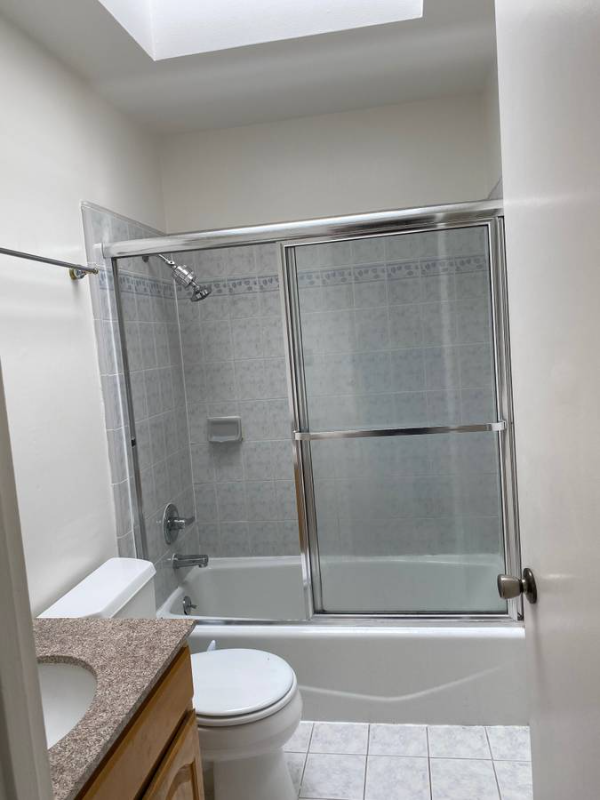 565 8th Ave #302 - Photo 6 of 7