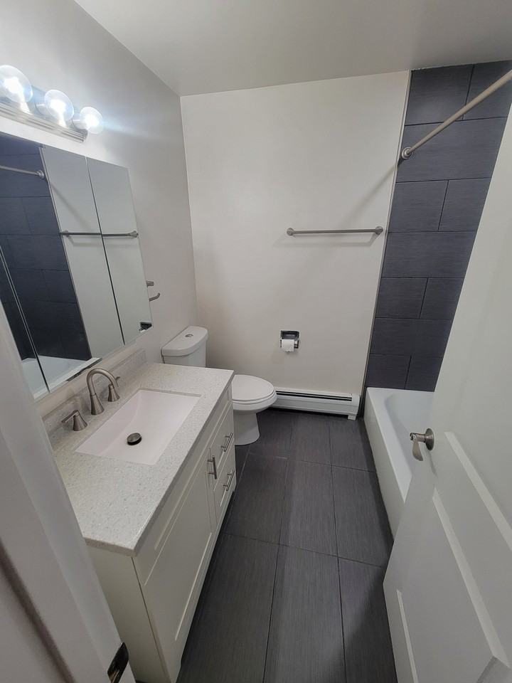 480 Saint Moritz Dr #1C - Photo 5 of 6