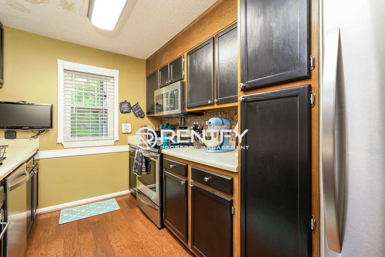 3810 Old Rosebud Ct - Photo 7 of 15