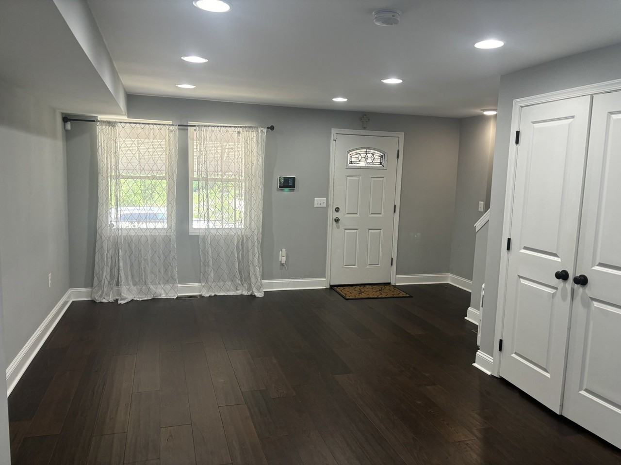 3573 Shannon Dr - Photo 5 of 6
