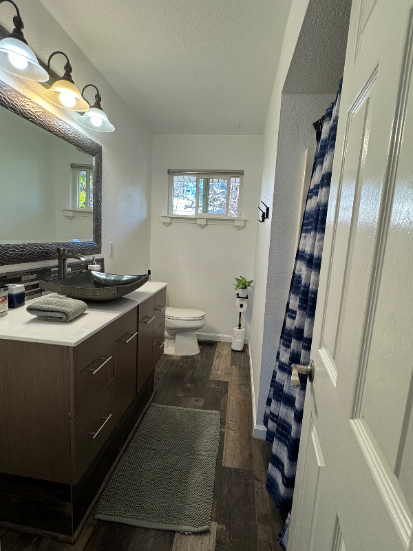 683 Joaquin Ave - Photo 2 of 9