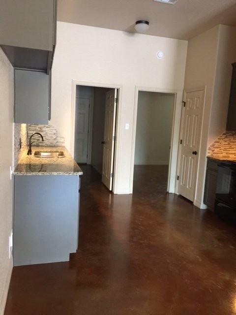 406 Hayes St #406HAYESST - Photo 4 of 13