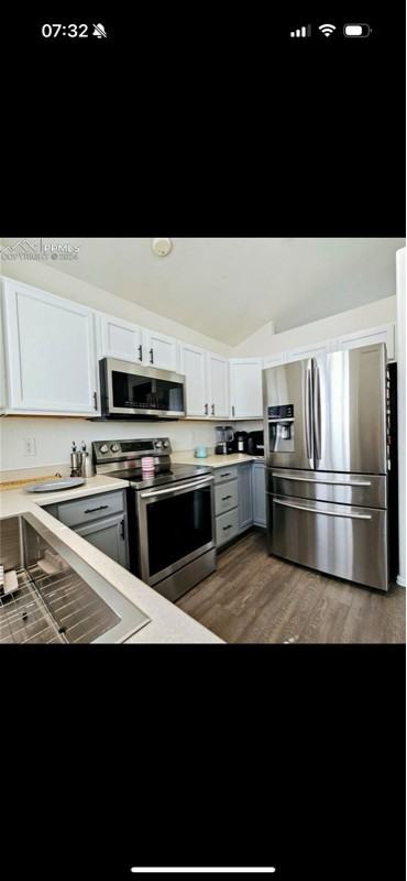 4569 Tetman Ln - Photo 5 of 10