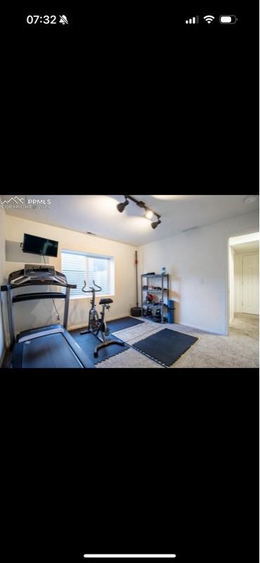 4569 Tetman Ln - Photo 7 of 10