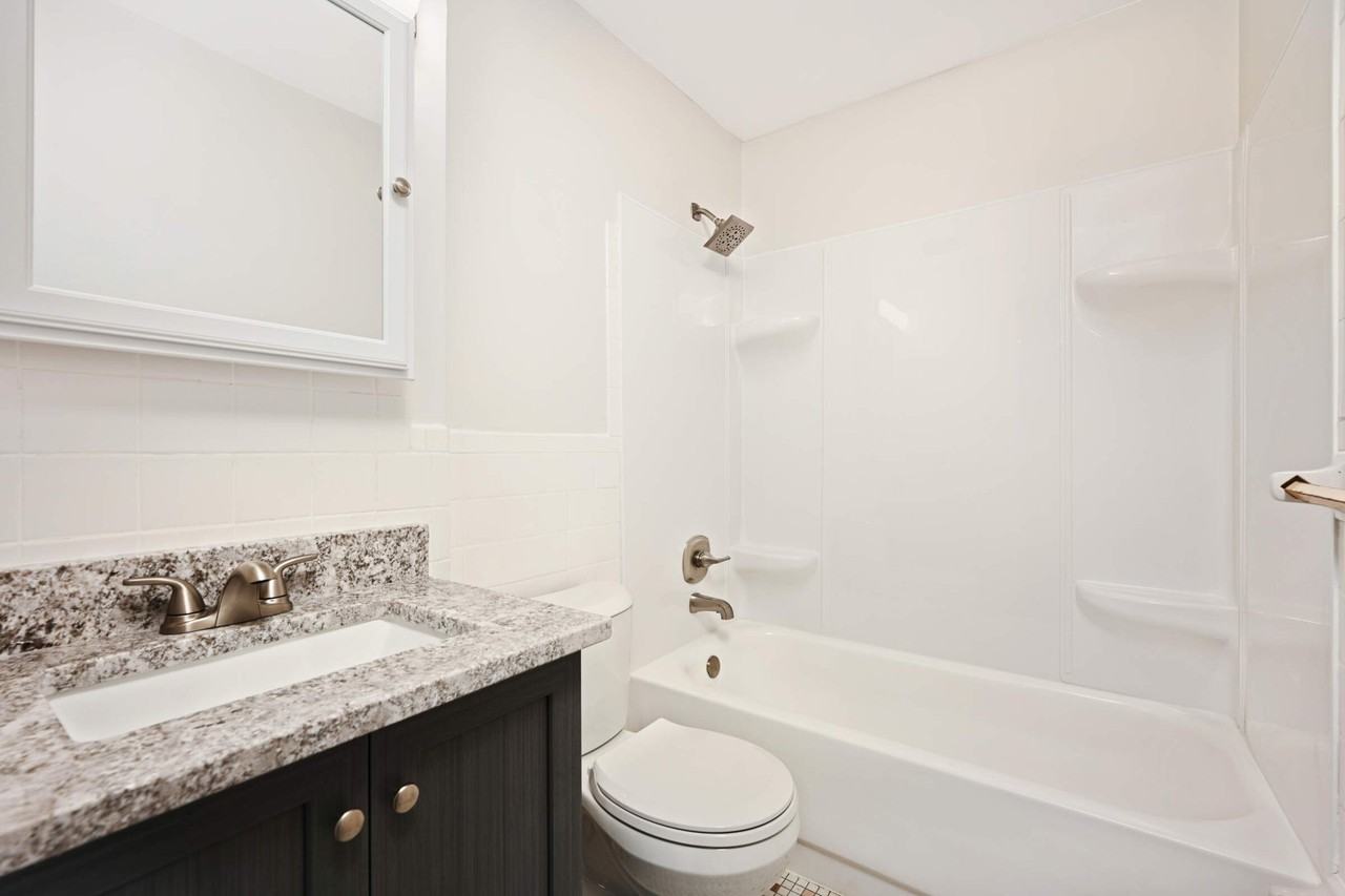 3625 Aldrich Ave S #301 - Photo 7 of 12