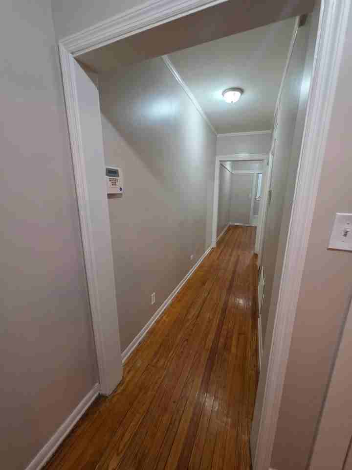 11033 S Vernon Ave #1B - Photo 5 of 12